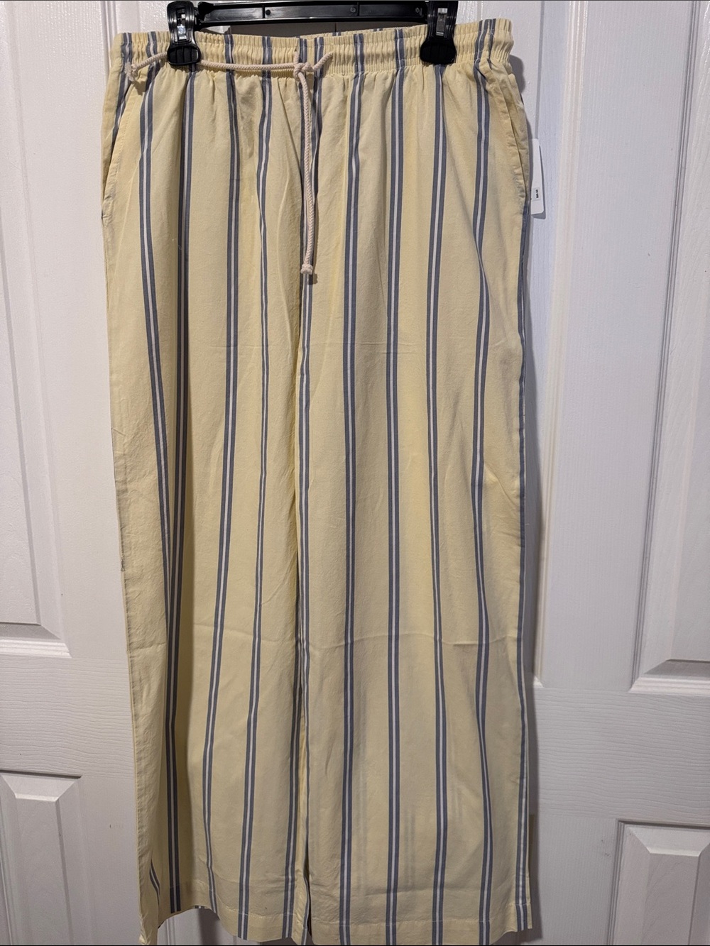LUCKY 🍀  brand Yellow Striped Drawstring Pants